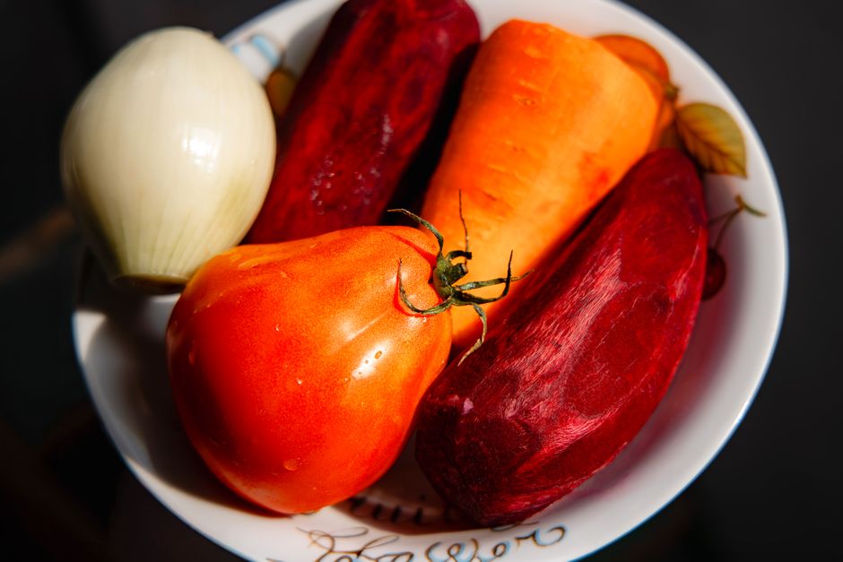 Sustainable Weight Change Versus Crash Diets: A Beginner's Guide